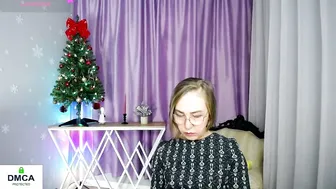 queen_a_n_i recorded nude video 497774