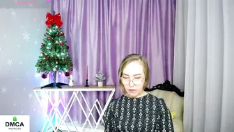 queen_a_n_i recorded nude video 497774