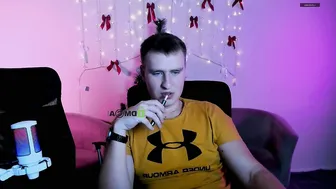 Derek_hawk_ chat cam porn 12-22-2025