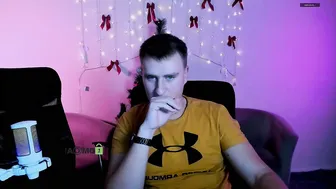 Derek_hawk_ chat cam porn 12-22-2025