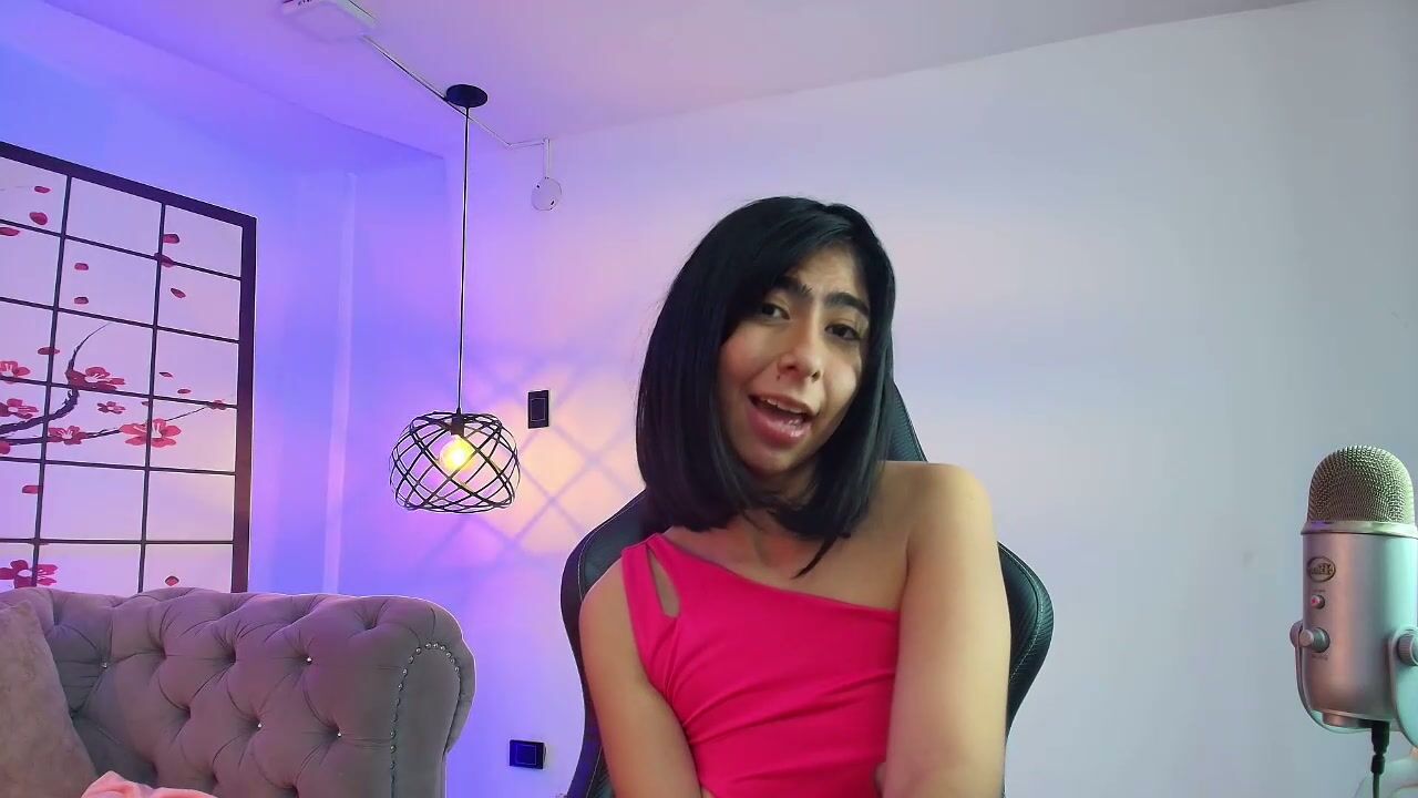 ellie_bloom18 12/22/2025 sex cam chat