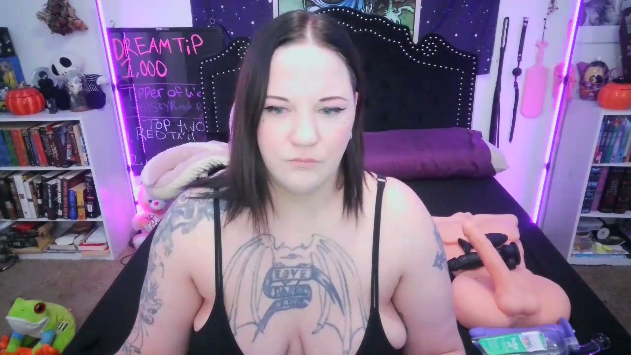 Faeofmyth submissive - 12/22/2025