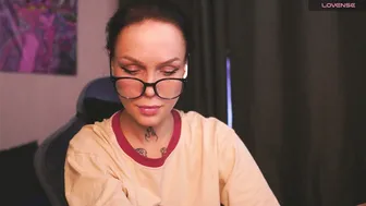 polusladkoye posing on webcam porn cam video