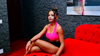 donna_klein (06/10/2025) dildo