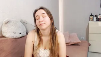 lovely_hayley cam chat 06-11-2025