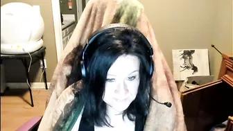 katie227 video cam porn 12-22-2025