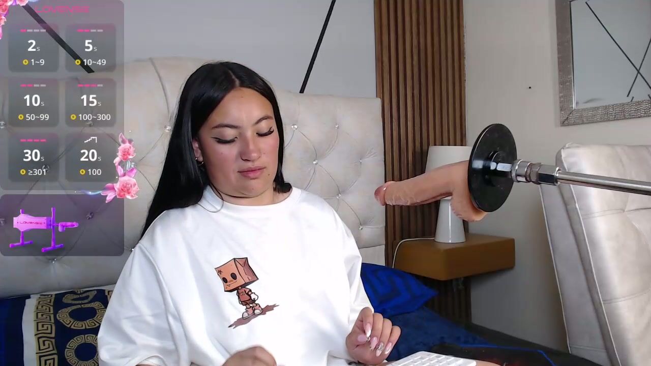 molly_dennver porn video chat 22-Dec-25