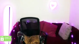 alicia_side_red bigboobs - (12/22/2025)