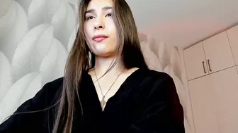 Shy_bambiii 22-Dec-25