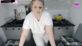 mojjo_erika recorded nude video 500576