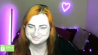 alicia_side_red new porn