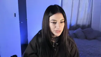 nala_saphir cam sex 22-Dec-25