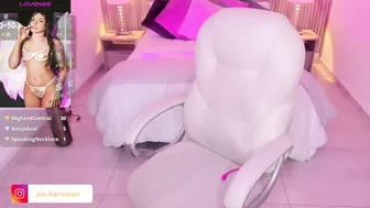 jin_harrison live cam show (12-22-2025)