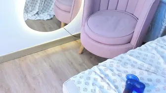 dolly_kitter cam xxx (12-22-2025)