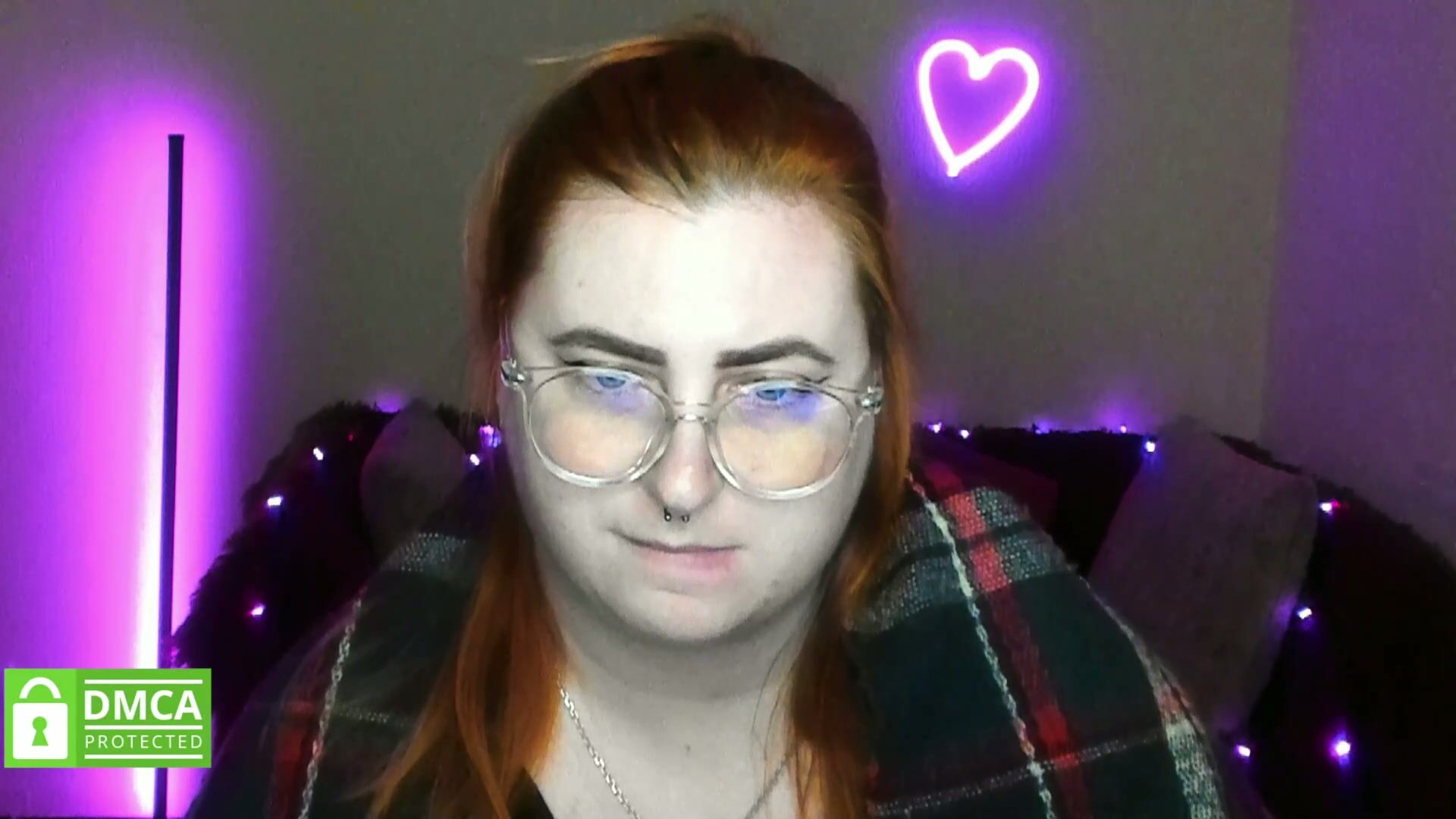 alicia_side_red cam porn video 12/22/2025