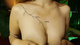 _amarella_ naked 22 December 2025
