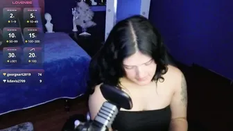 Sari_belle cam xxx (12-23-2025)