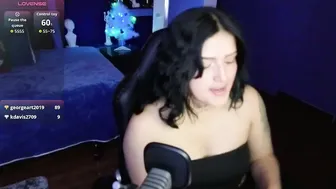 Sari_belle cam xxx (12-23-2025)