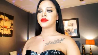 urmajestytyra recorded nude video 504491