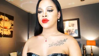Urmajestytyra cam xxx (12-23-2025)