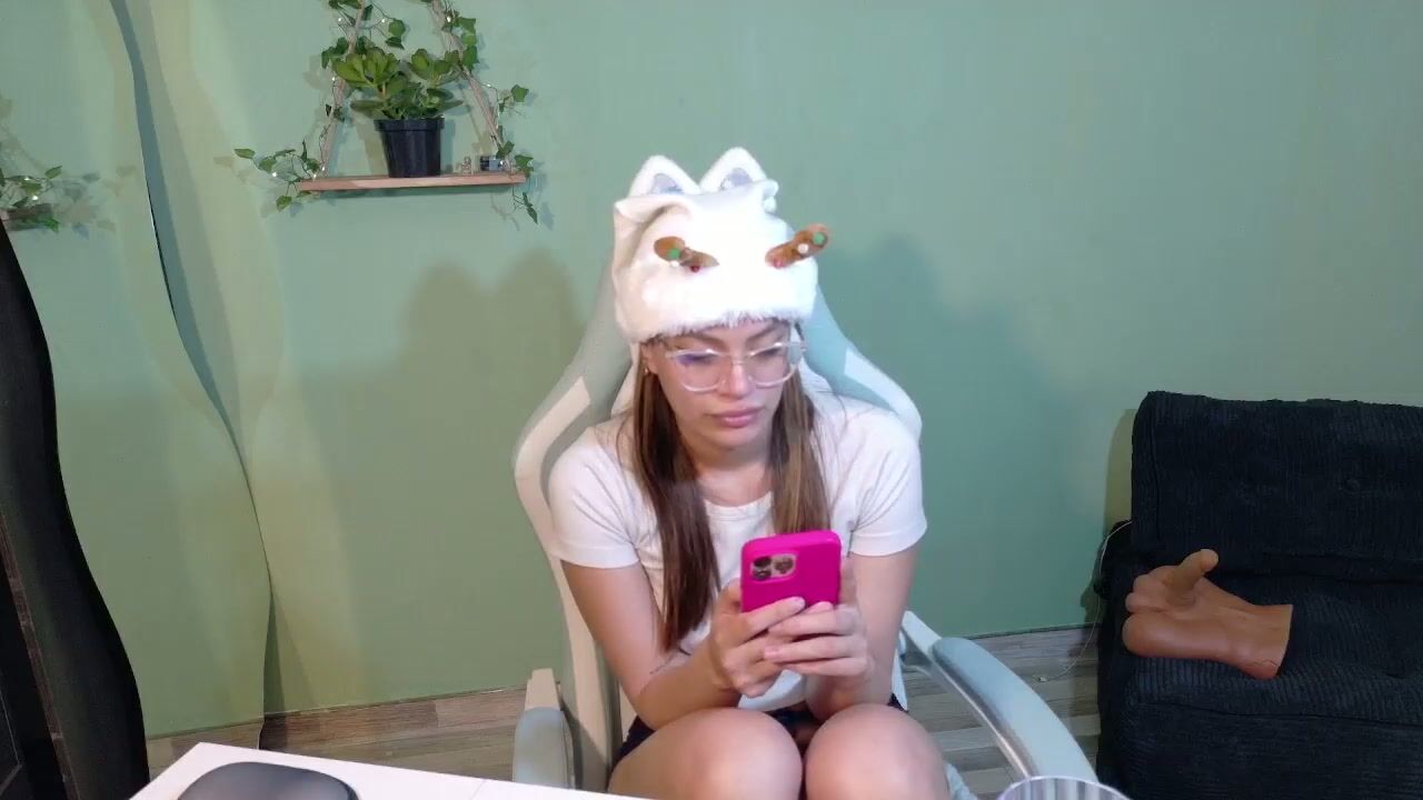 emerald_sparkles porn chat video (12-23-2025)