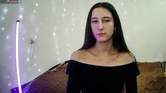 Littleahwitch video cam - (12/23/2025)