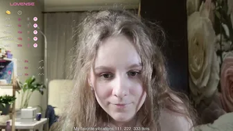 hot_thumbelina recorded nude video 505238