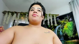 Oliviia_cute bbw nude on cam