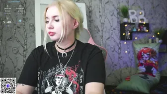 moon_valkyriie recorded nude video 505339