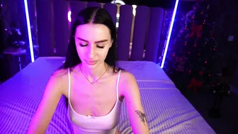 Snow_whiteeex video 12/23/2025