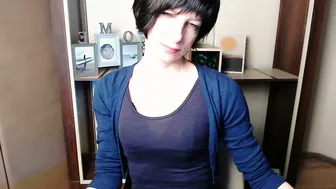 Angelinalov_ (12-23-2025)