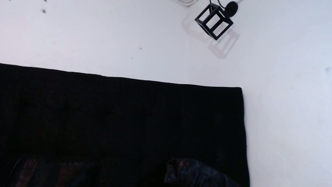 Srta_luciana video cam porn 12/23/2025