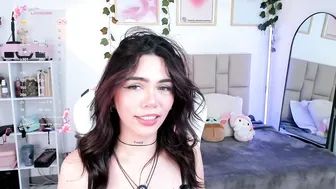 Gabrielabali (12-23-2025)
