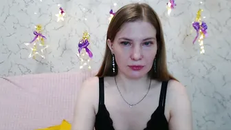 Lovepeanutgirl nude on cam 12-23-2025