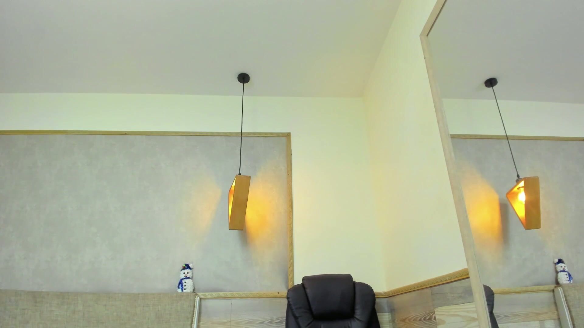 lunaevanss_ on webcam - 23-Dec-25