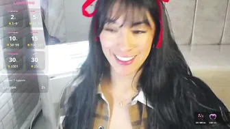 Isabella_collen_v armpits (12-23-2025)