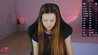 Cuteariel7 live on cam (12/23/2025)