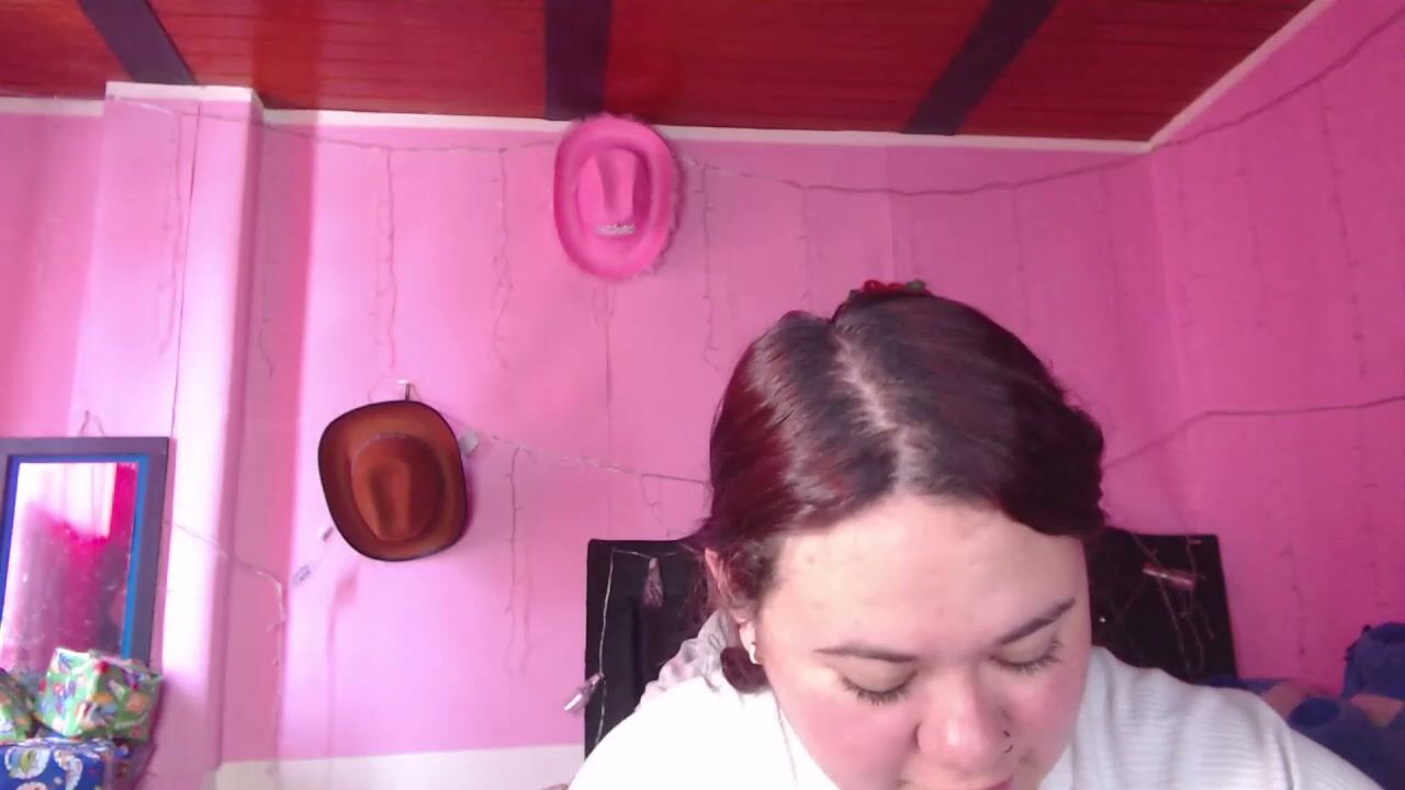 nikkirous_ (12-23-2025) dildo