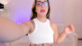 Anniemonroe1 sex chat 12/23/2025