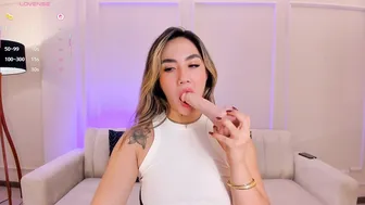 Anniemonroe1 sex chat 12/23/2025