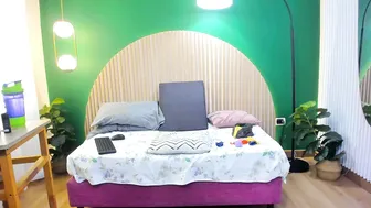 dahianeconnor 23-Dec-2025 ass