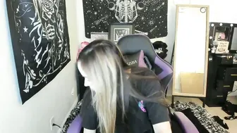 Luna_lovelyy lovense 12/24/2025