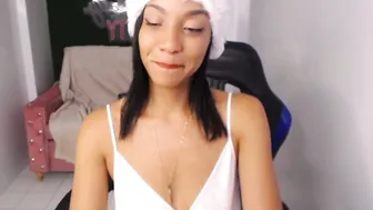 Luna_meow_t porn cam 12-24-2025