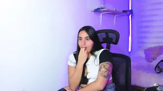 Caroline_rodriguez_9 video chat porn (12/24/2025)