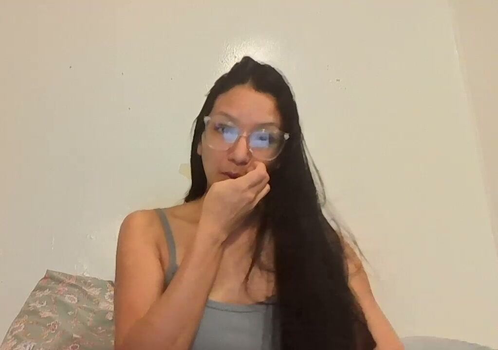 brandiblak feet on cam