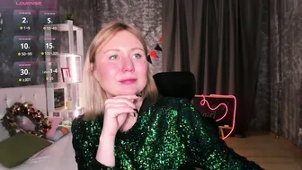 Scent__of_woman bigtits - 24 December 2025