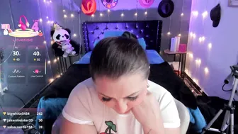 Ivonnee17_ porn chat video (12/24/2025)