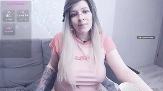 polly_wow 06-11-2025 bigboobs