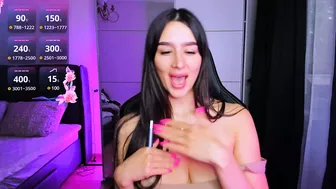 Veronica_larson chat sex 06-11-2025