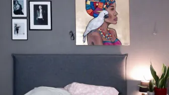 smalltittsbigsoul interactivetoy sex chat